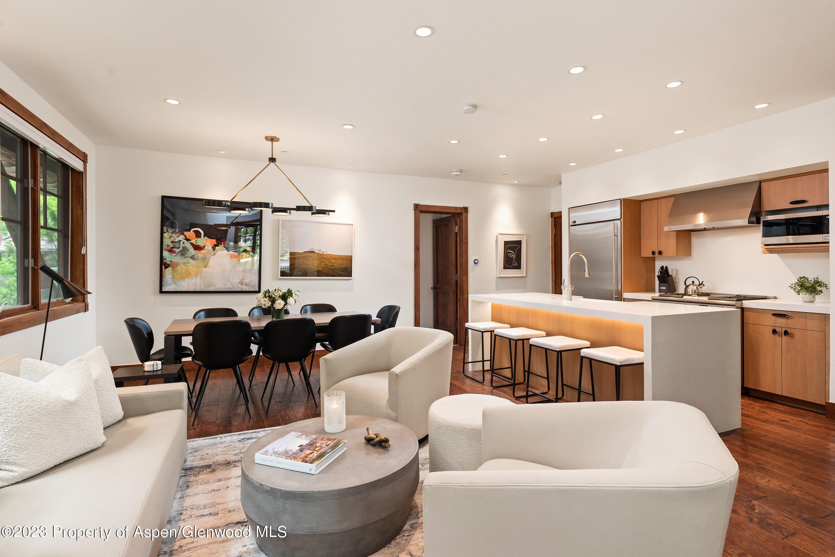 503 W Main Street – photo 1