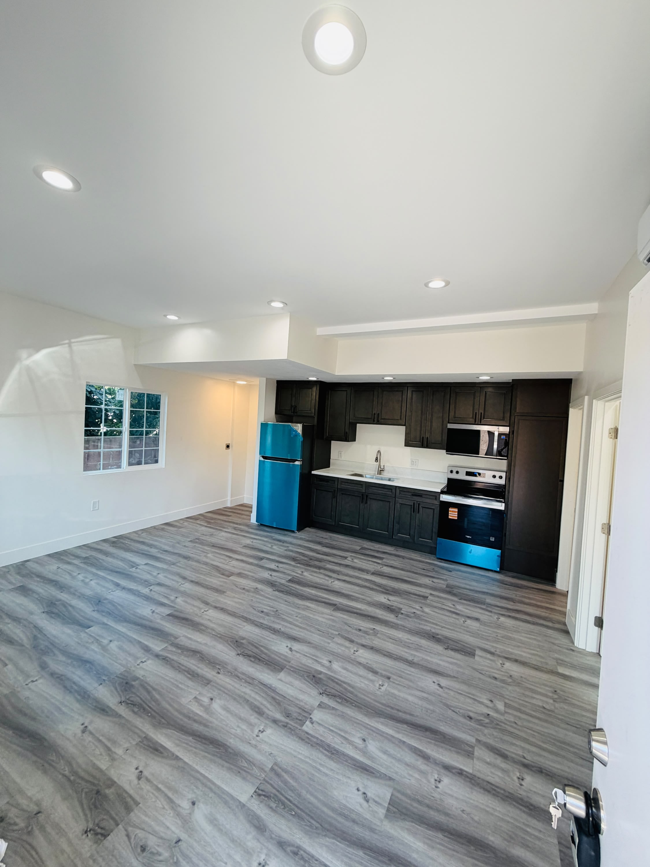 3120 W. 113th Street – photo 1 of 7