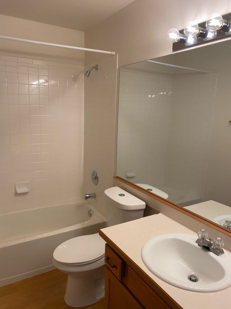 West side condo with mountain views – photo 1