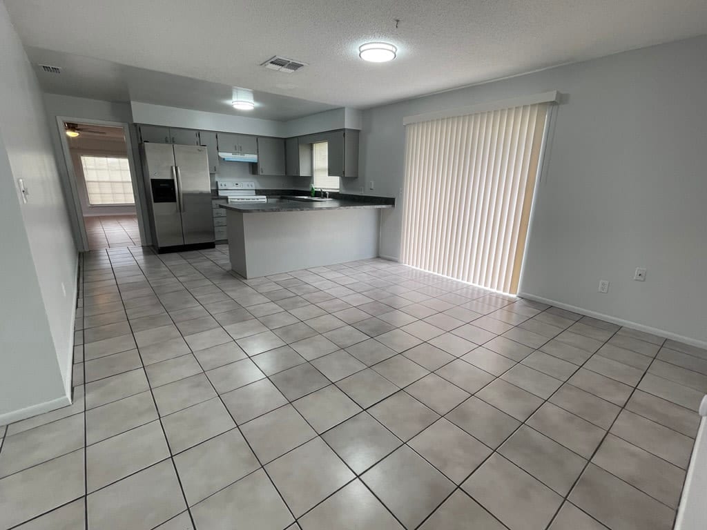 2801 Ave U NW – photo 1 of 17