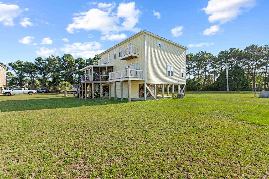 220 Twin Oaks Drive – photo 1 of 23