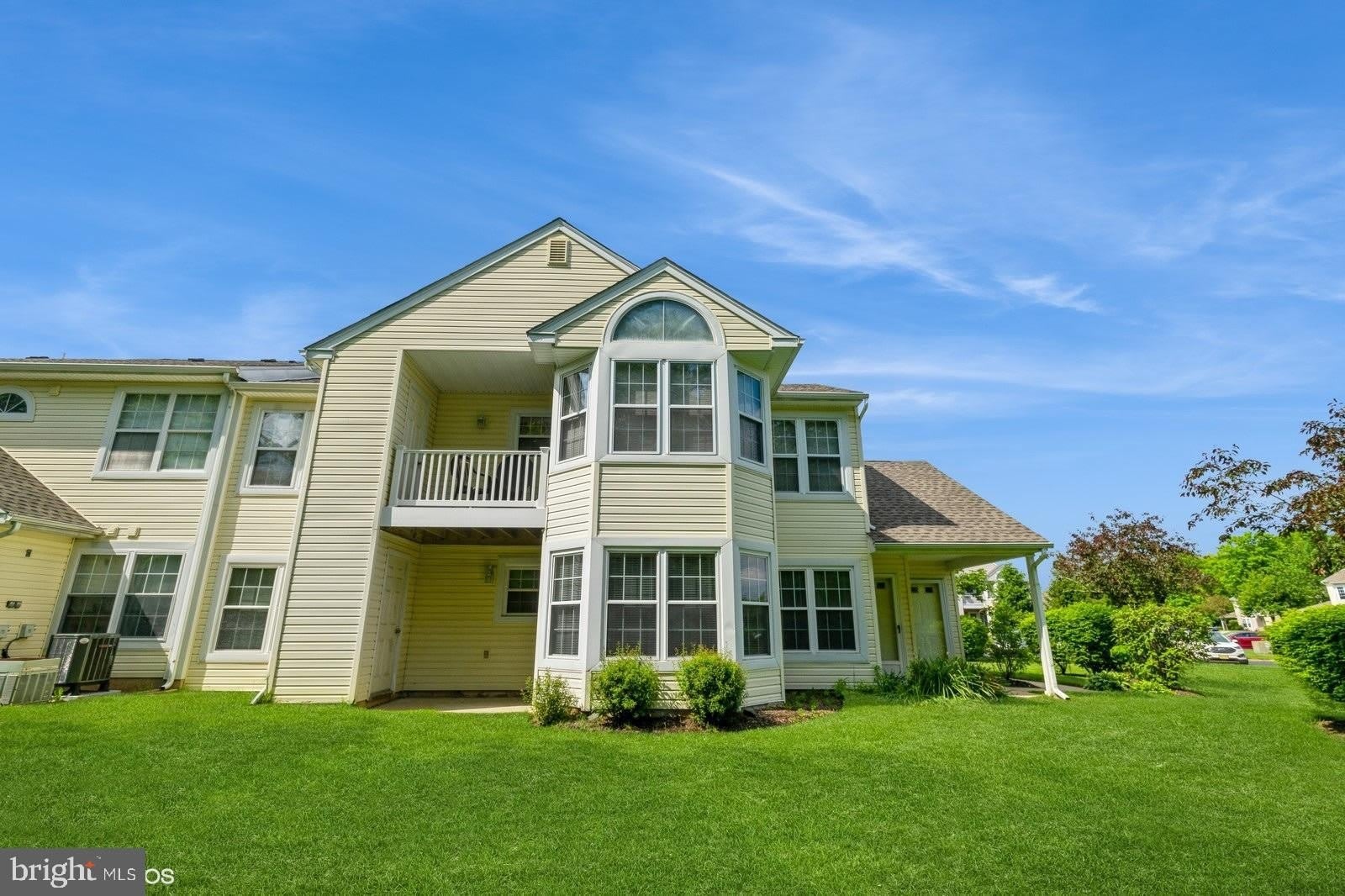 35019 BENNETT Place – photo 1 of 16