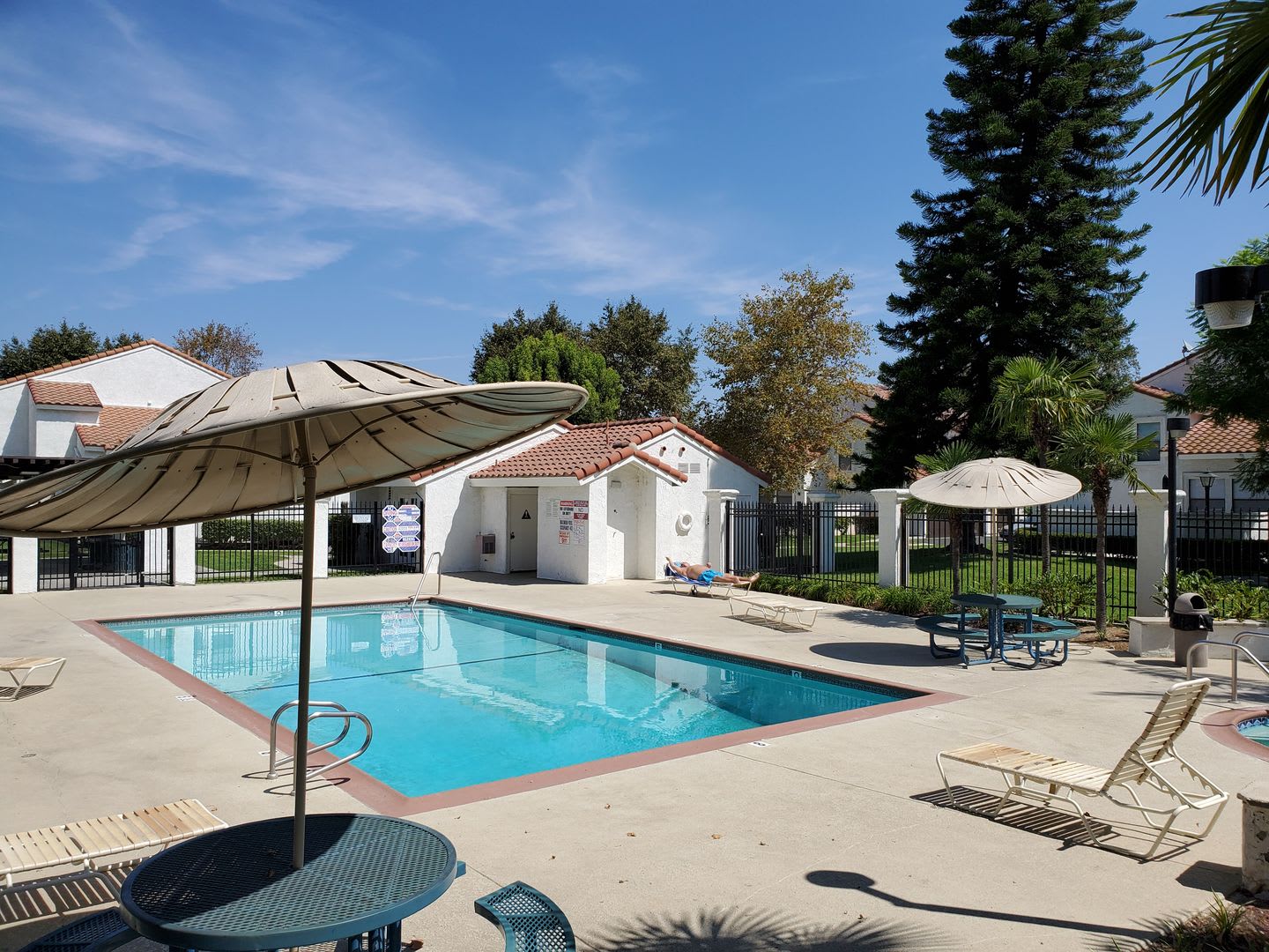 Beautiful Santa Fe Springs Condo – photo 1 of 23