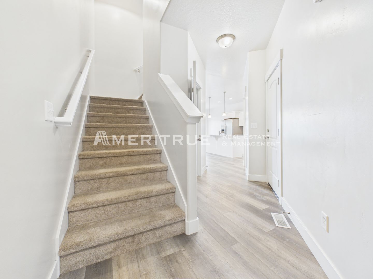 Pet Friendly Brand new Construction – photo 1 of 33