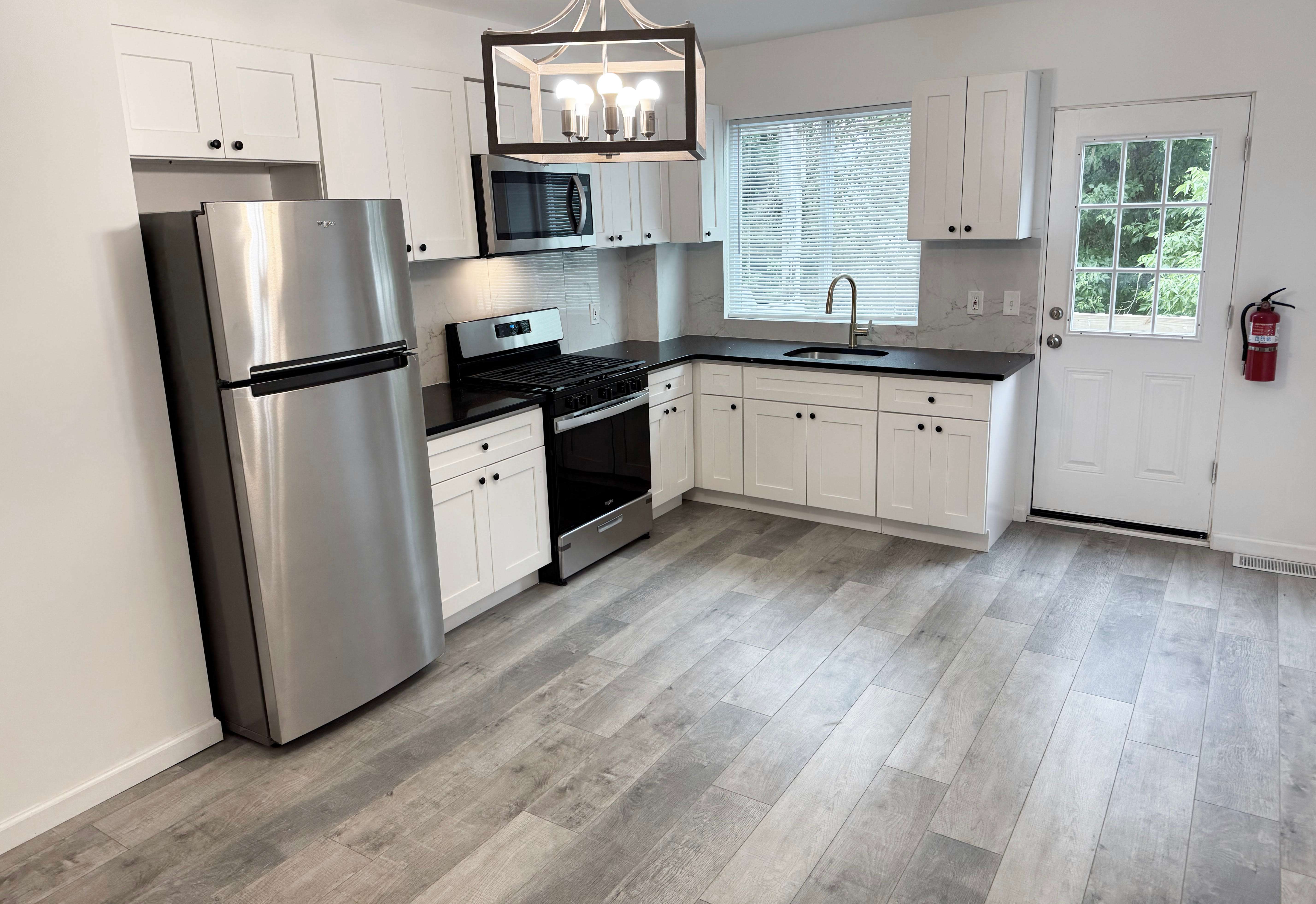 210 Washington Street – photo 1 of 21