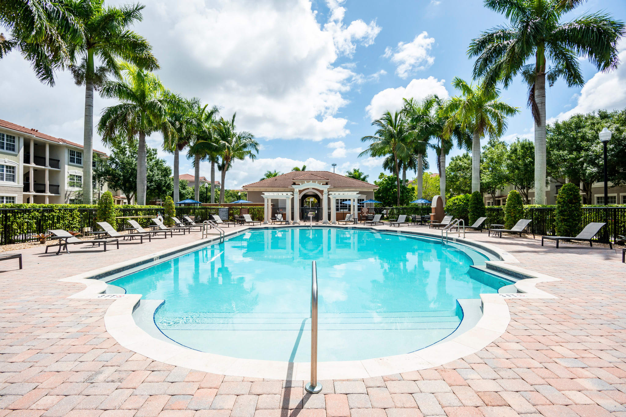 Gables Montecito – photo 1