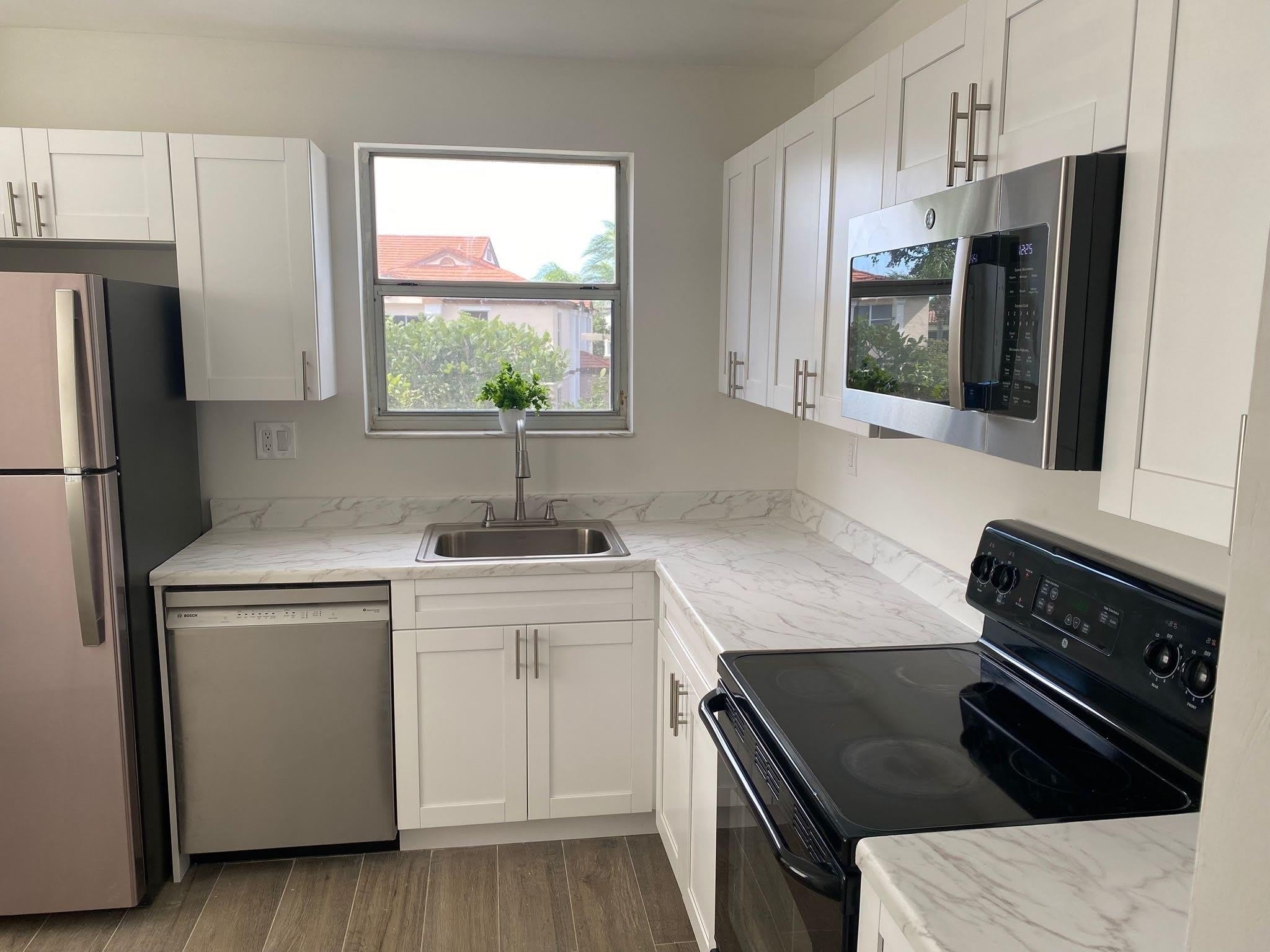 11266 SW 12th Street – photo 1