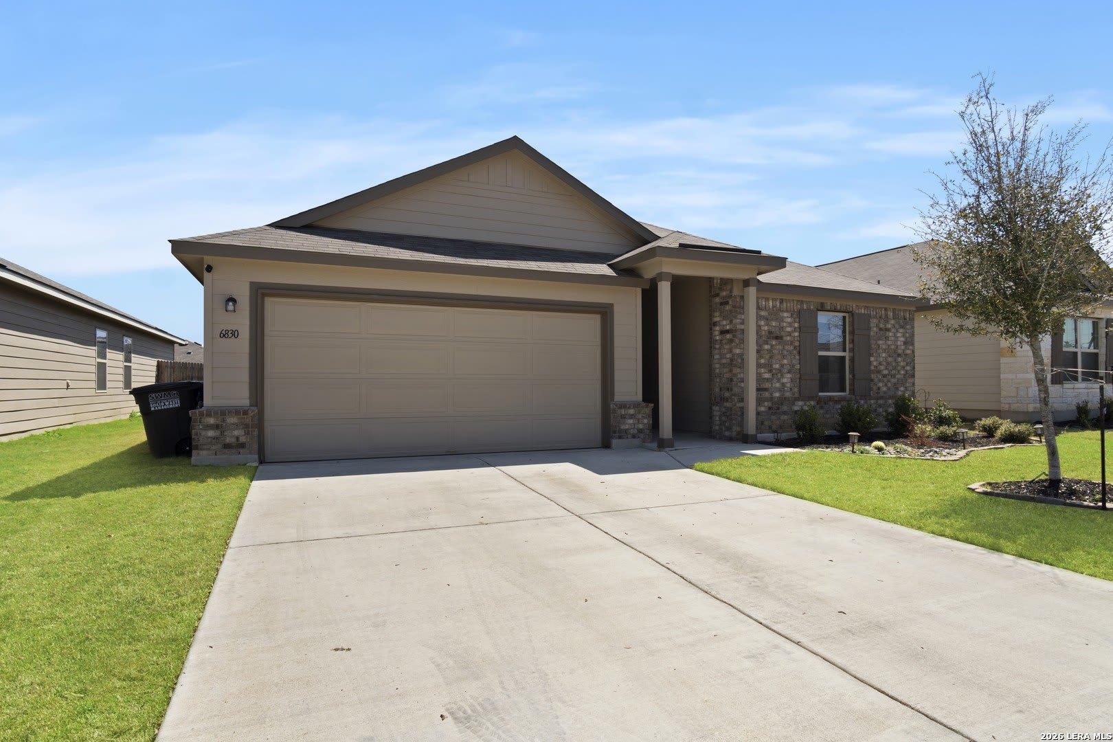 6830 Diamond – photo 1