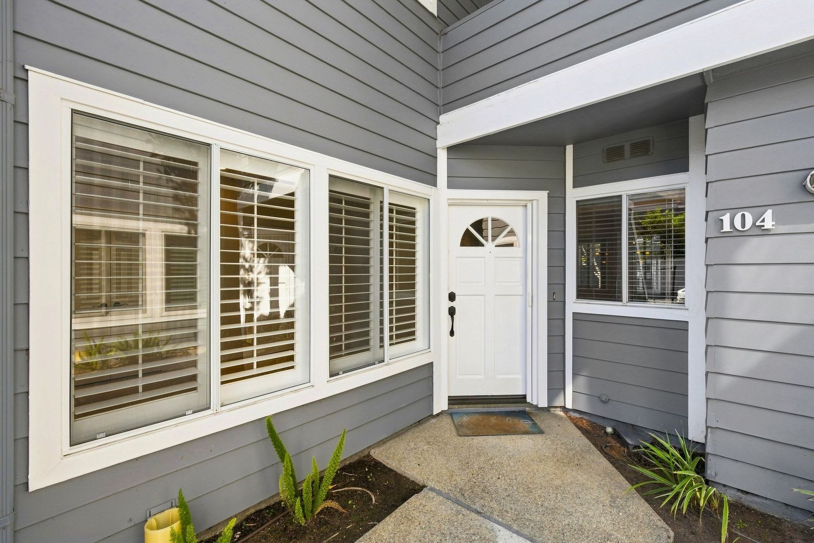 Bayridge 3 Bedroom Condo Available For Move In 8 15 26 – photo 1 of 218