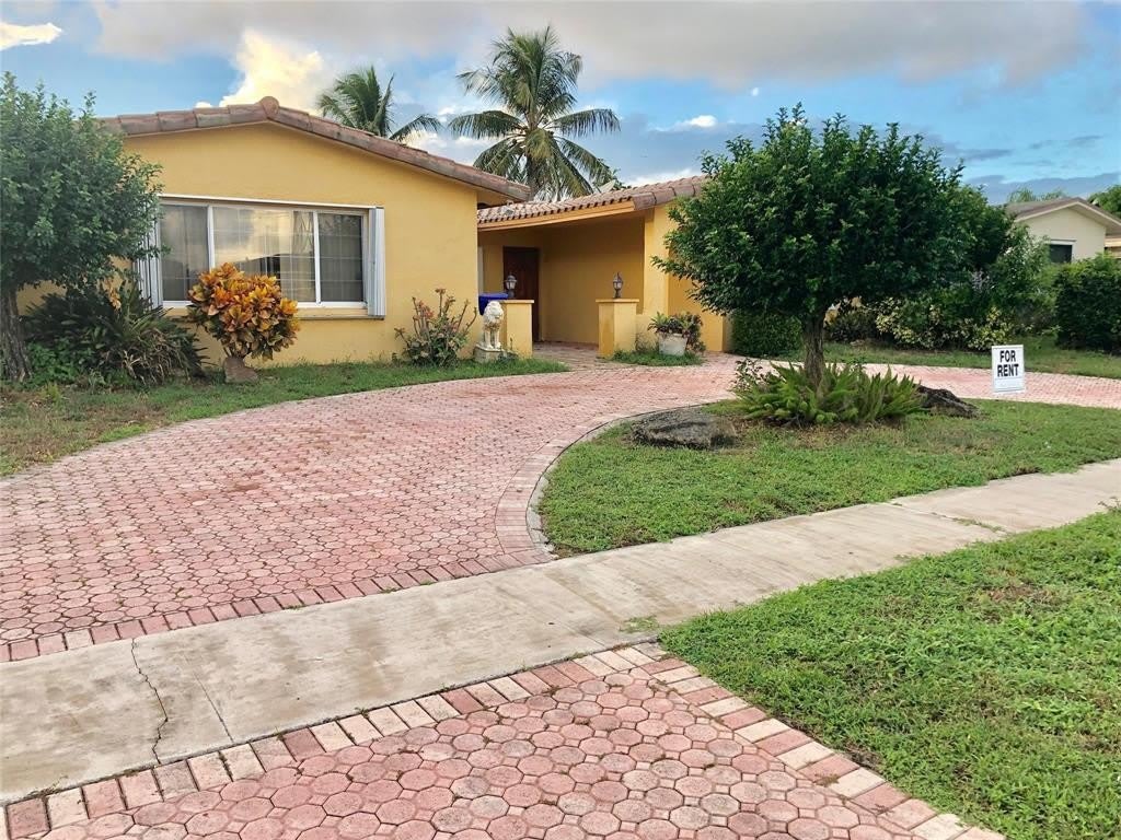2180 NW 93RD Avenue – photo 1 of 21