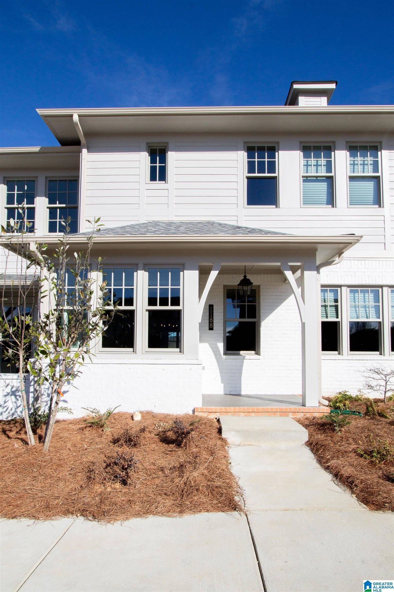 1188 Windsor Square – photo 1 of 295