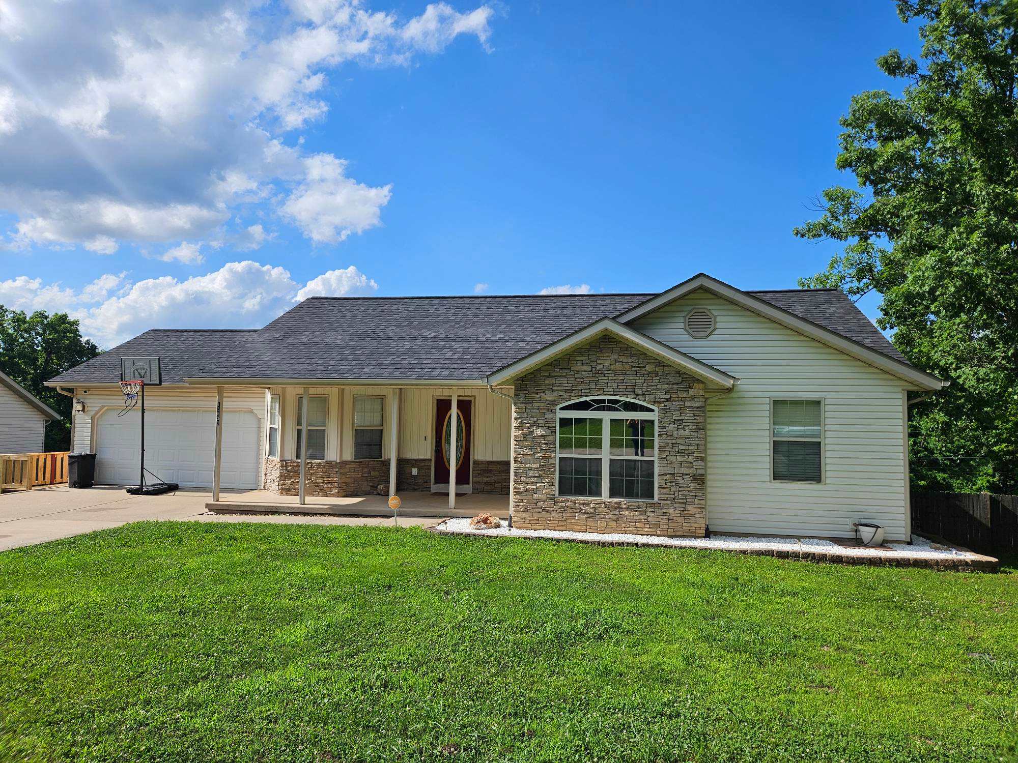 15630 Top Drive – photo 1 of 10