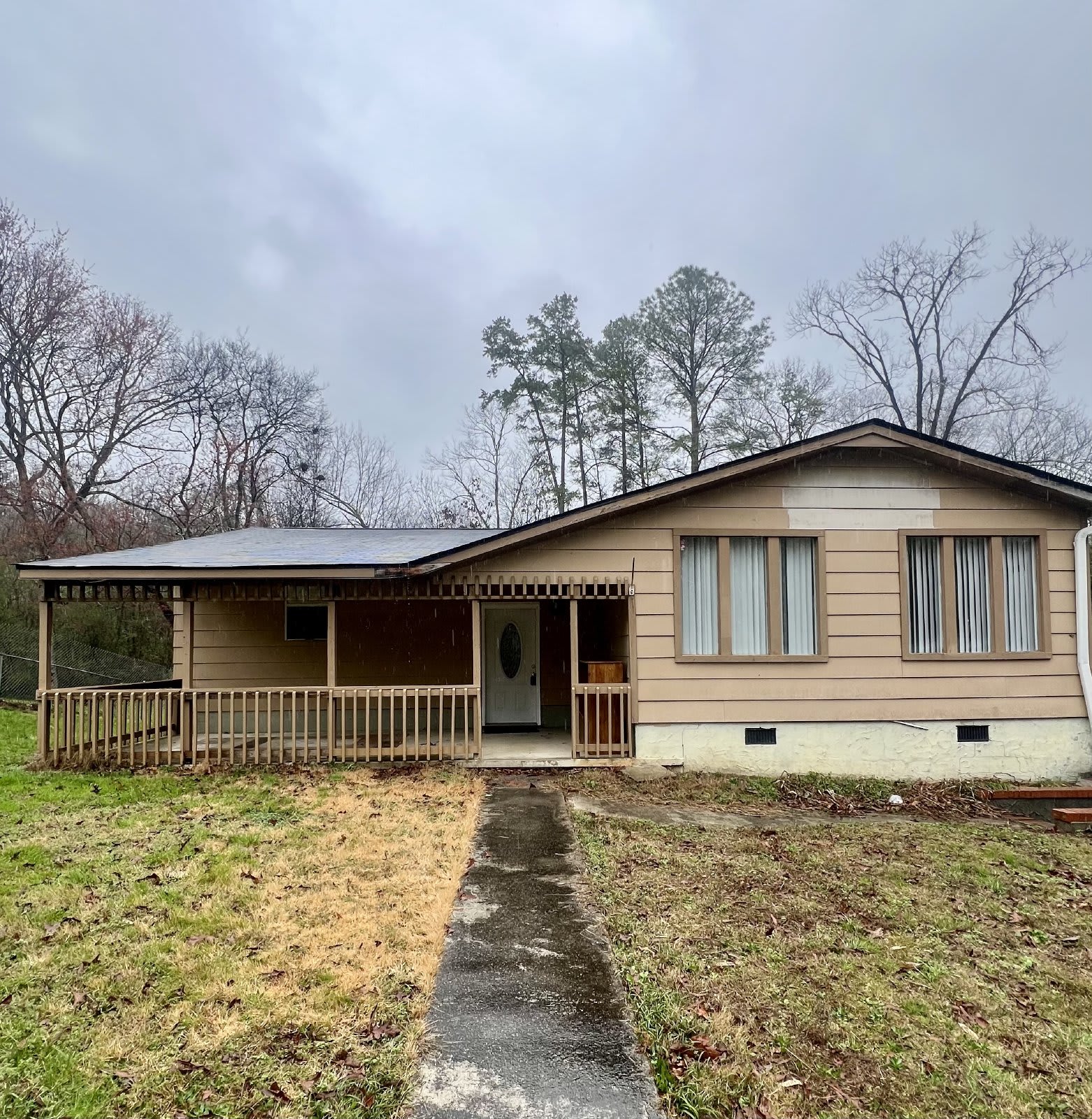 124 Donna Ln – photo 1 of 14