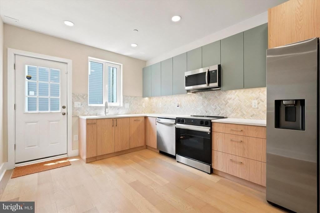 2440 E HAROLD STREET – photo 1