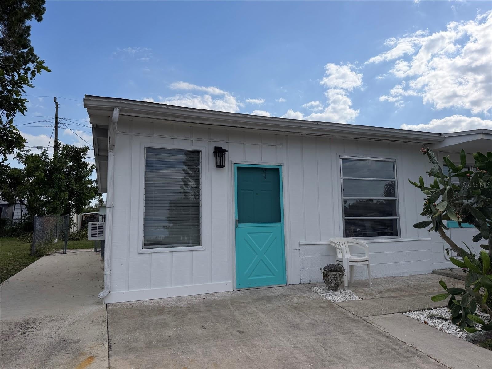 8513 HERBISON Avenue – photo 1 of 10