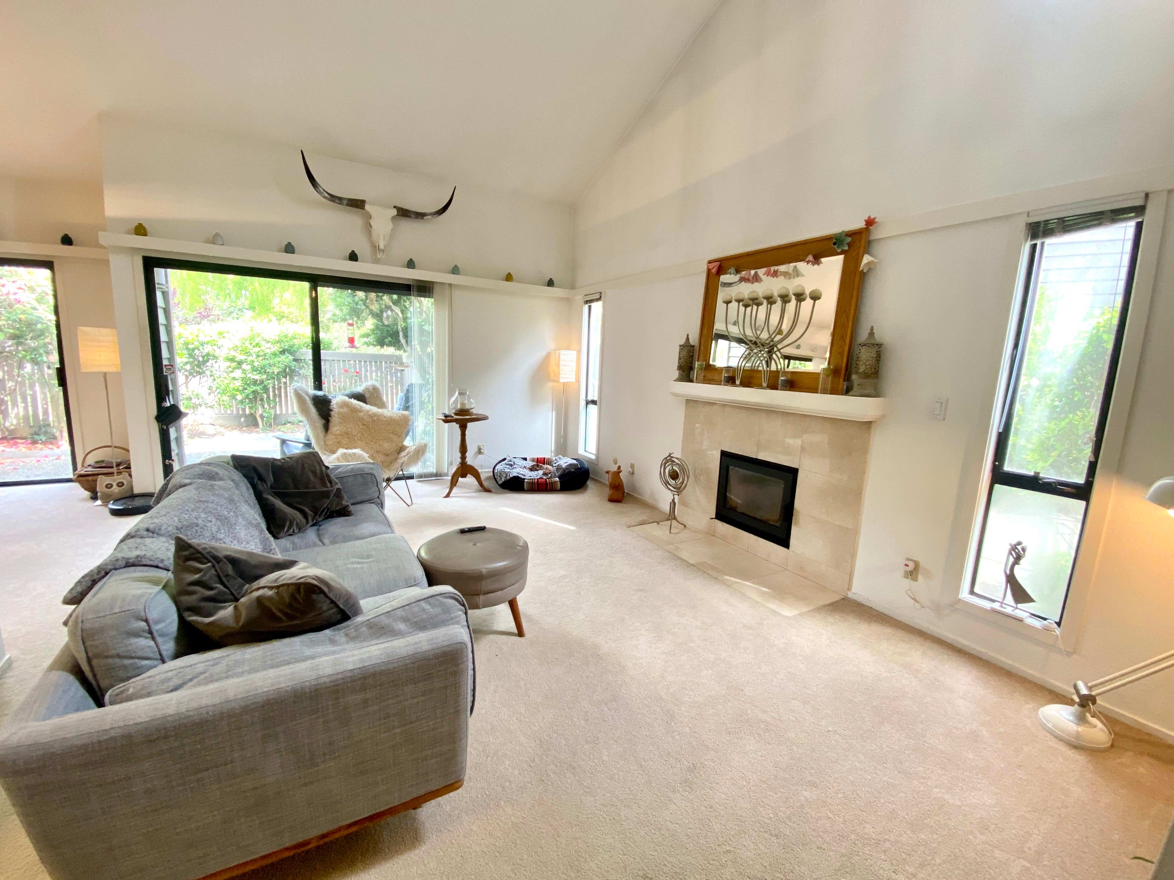 30 Willow Lane – photo 1 of 67