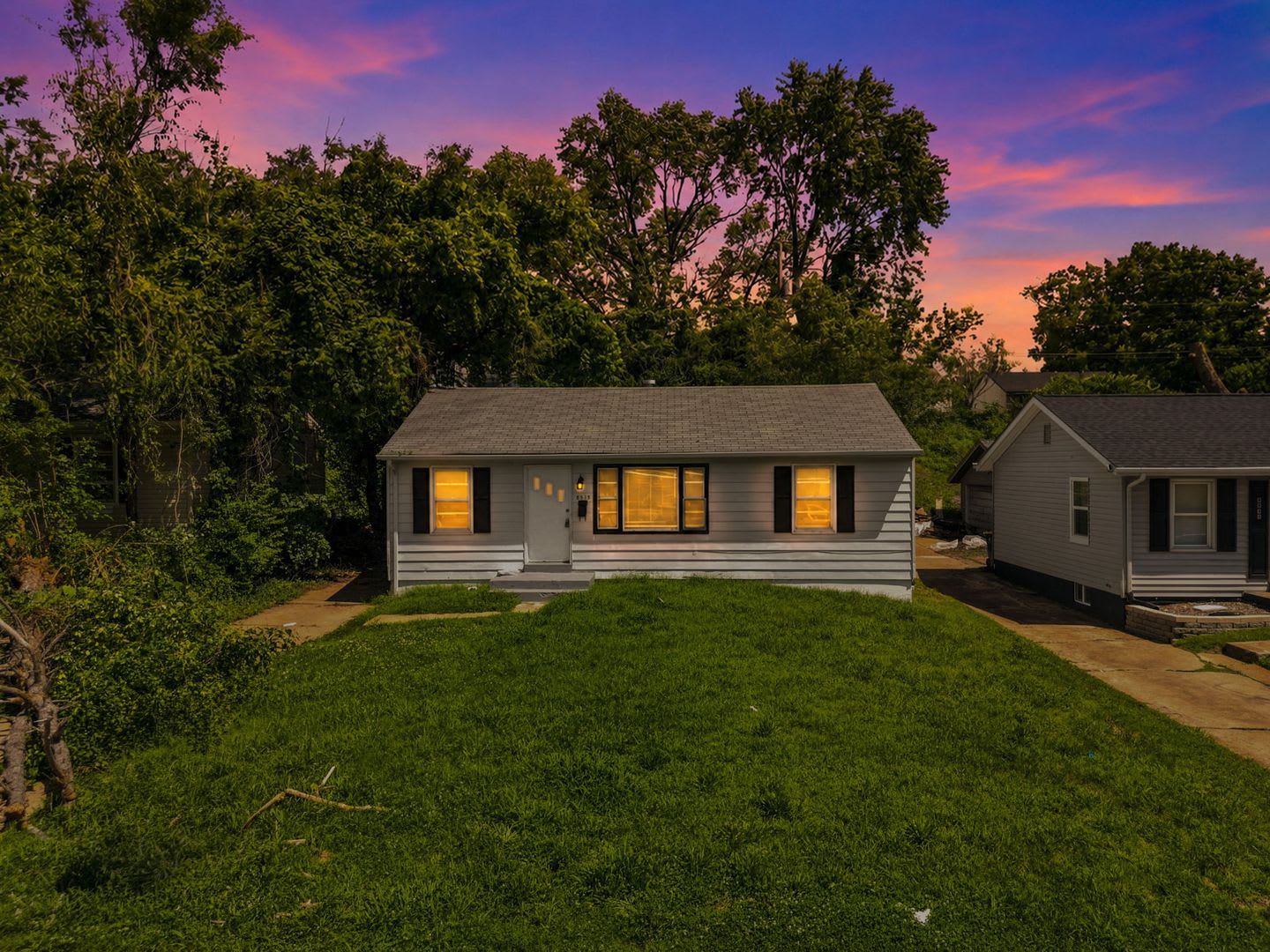 Move-In Special – First Month FREE! 8515 Jenny Dr – photo 1