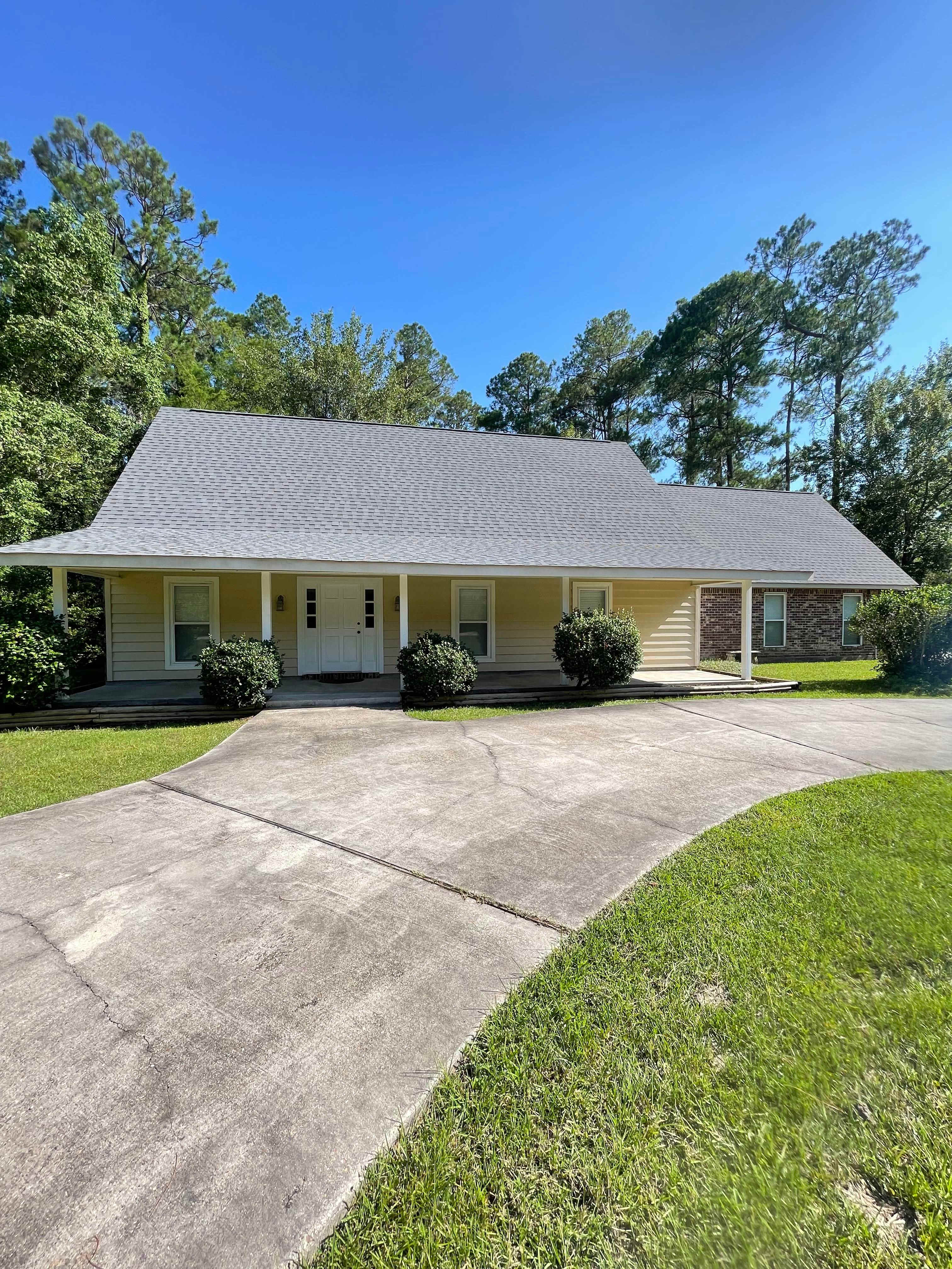 212 Lexington Dr – photo 1