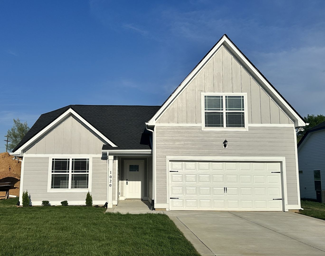 Springfield One Level with Bonus Room Above Garage – photo 1 of 19