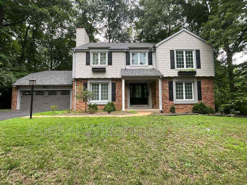 43 Powder Creek Dr – photo 1 of 45
