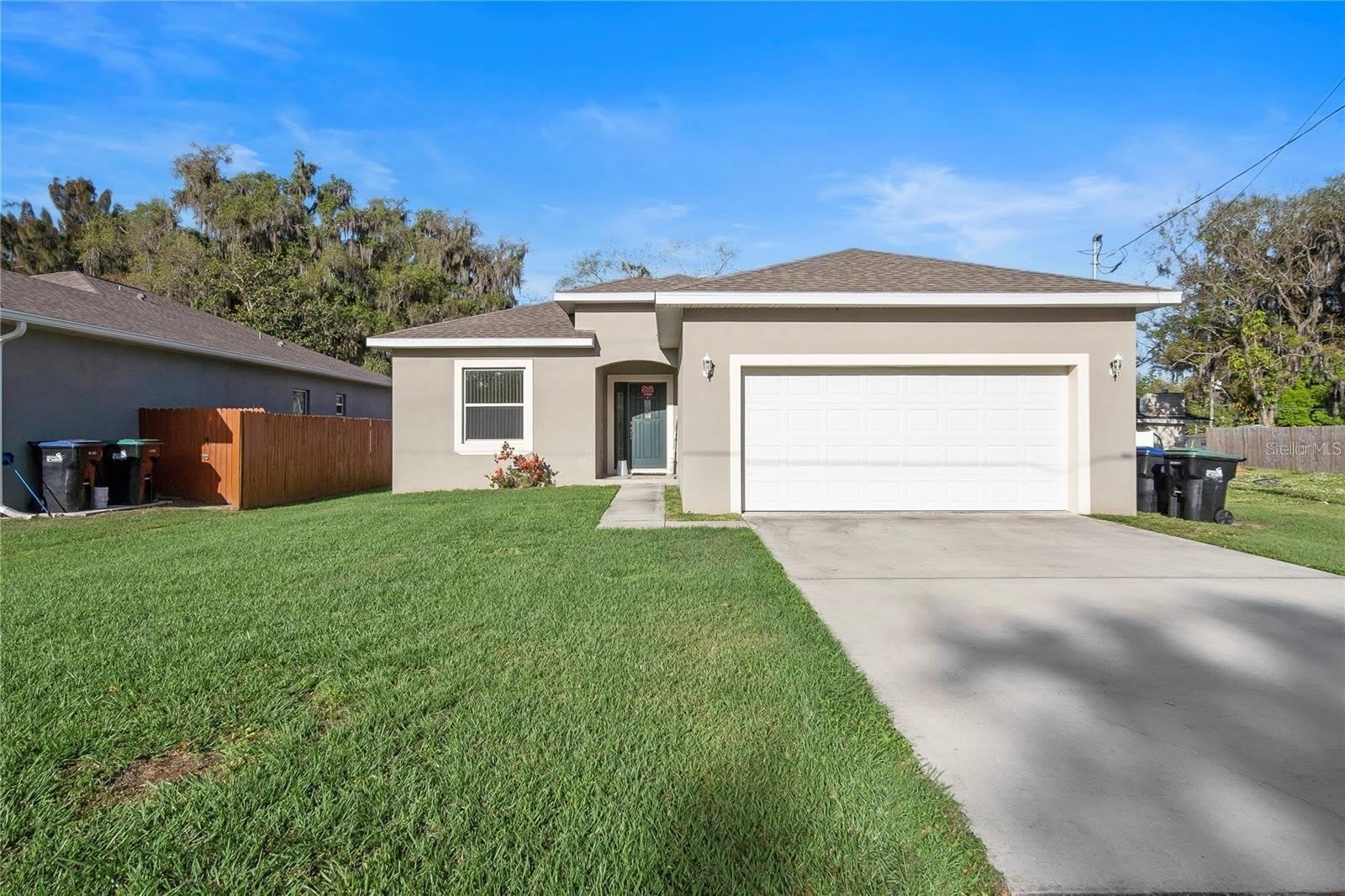 14 FERGUSON Drive – photo 1 of 14
