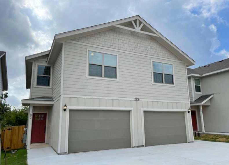 2206 Sandlewood Cove San Antonio, Tx. 78245 – photo 1
