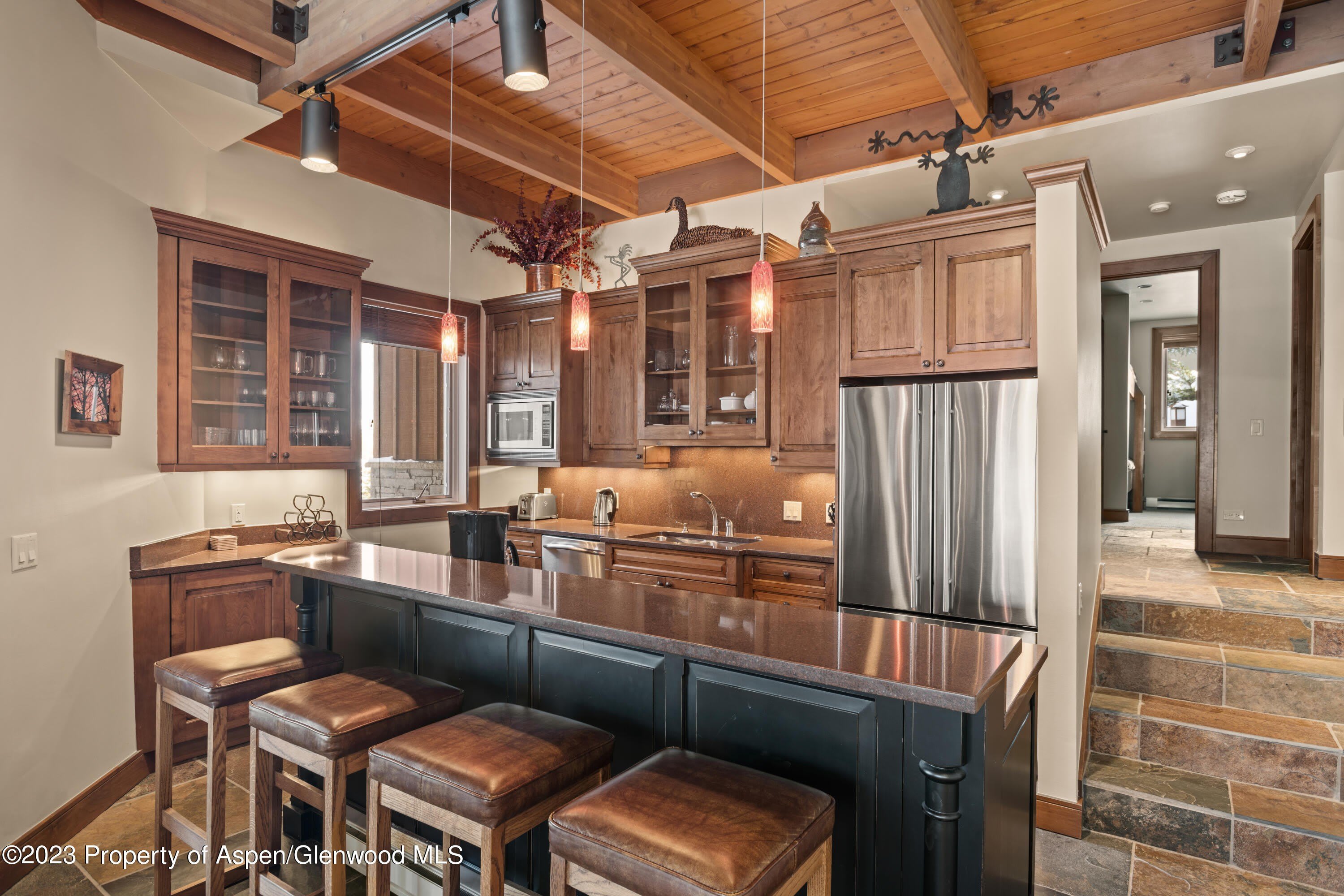 800 Ridge Road – photo 1 of 23