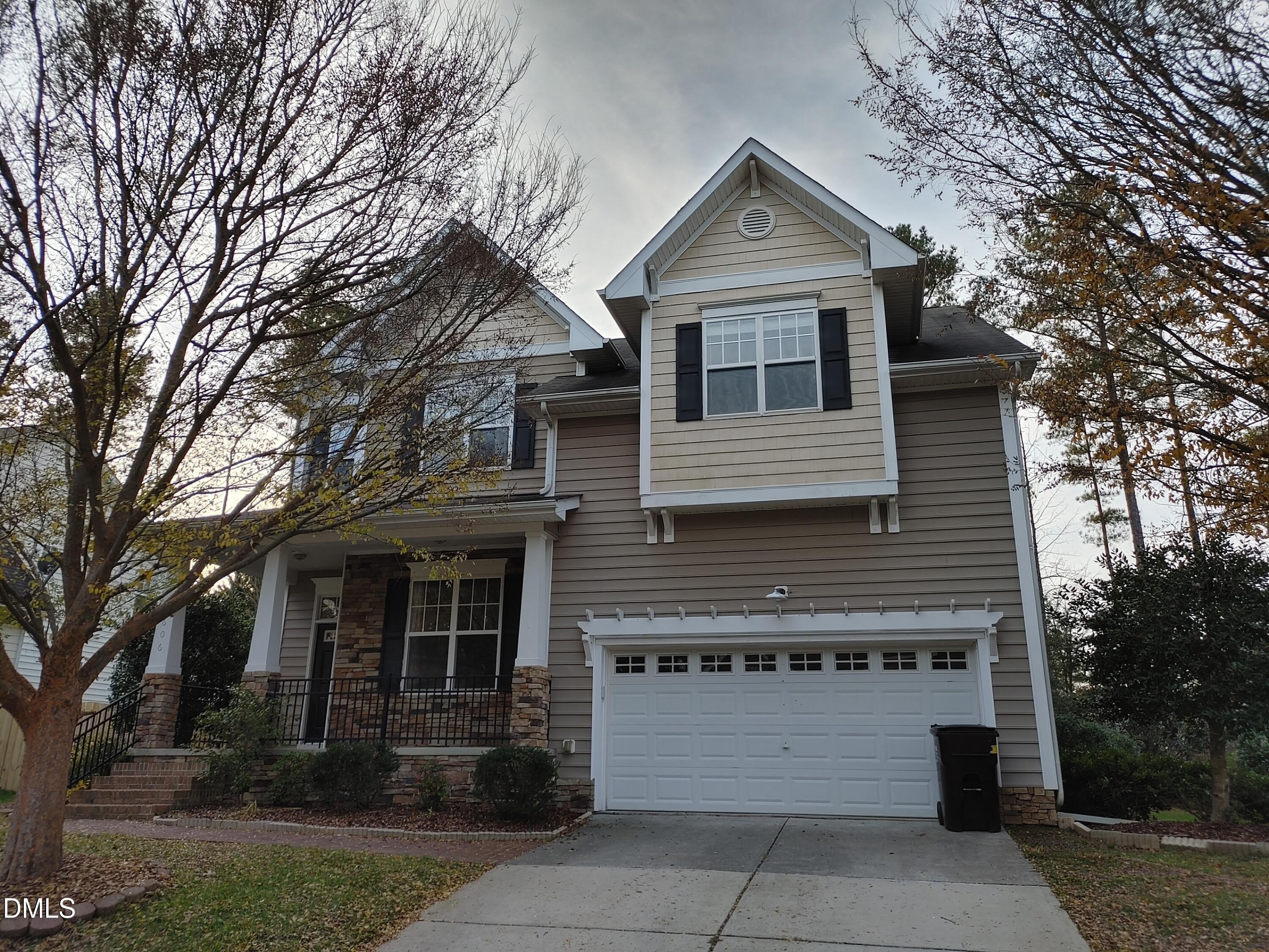 606 Lyon Tree Lane – photo 1