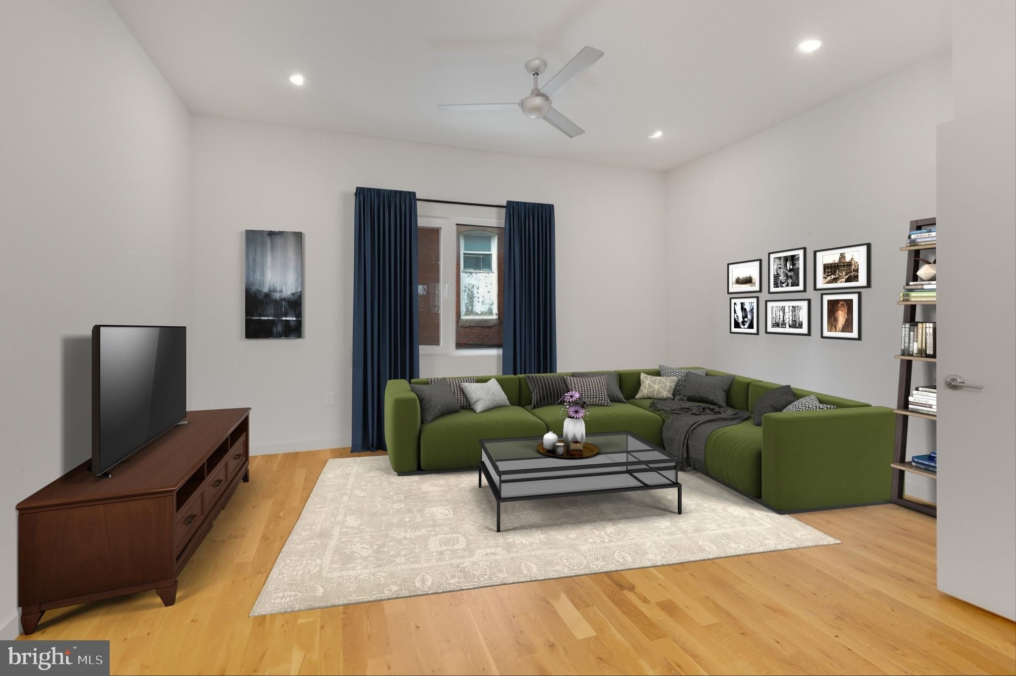 2328 MEMPHIS Street – photo 1