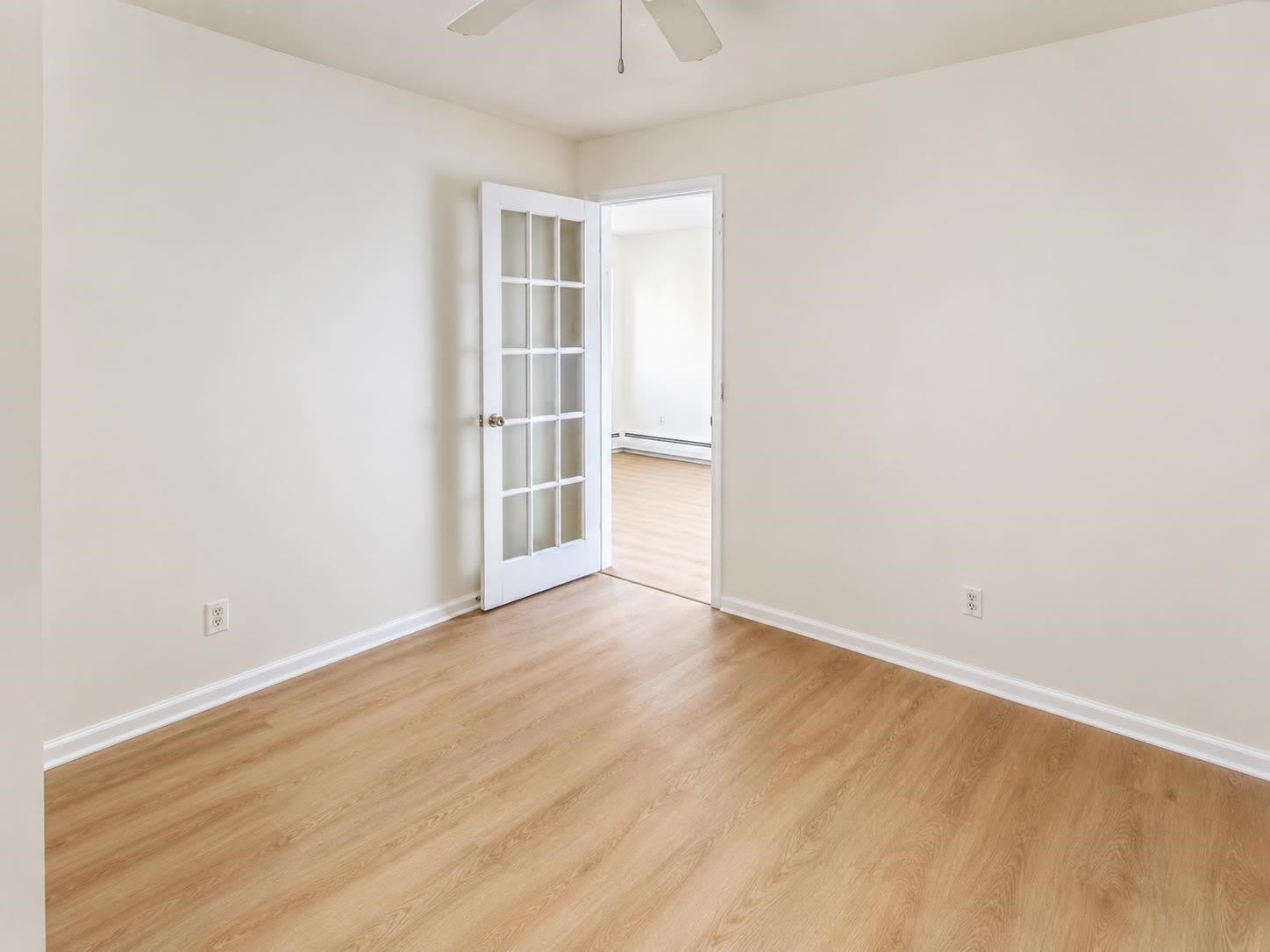 920 BROADWAY – photo 1
