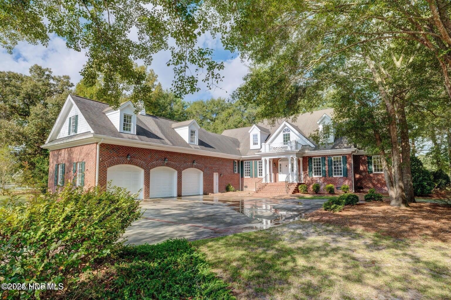 140 River Woods Drive – photo 1 of 33