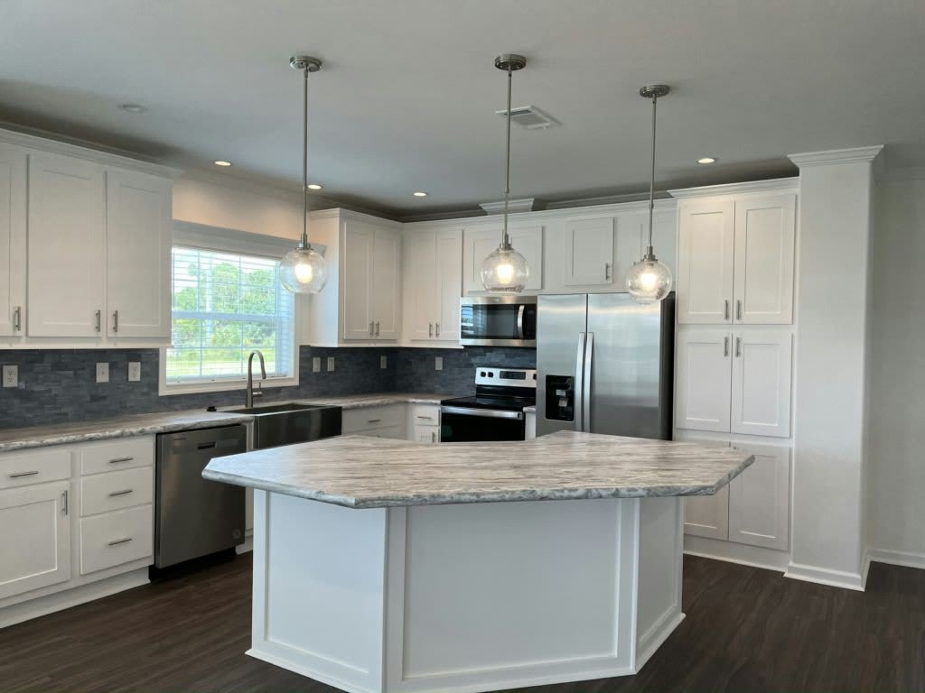 978 Avanti Way Boulevard – photo 1 of 20