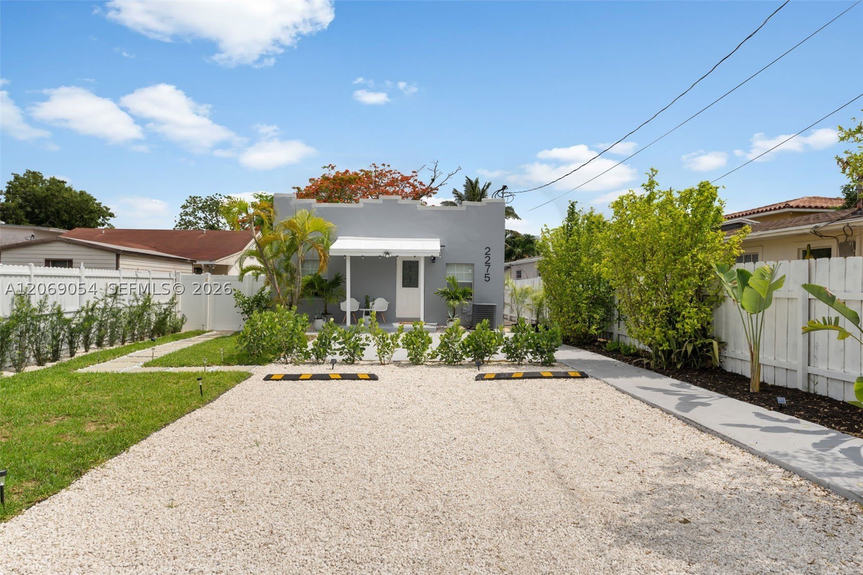 2275 Nw 33Rd St – photo 1