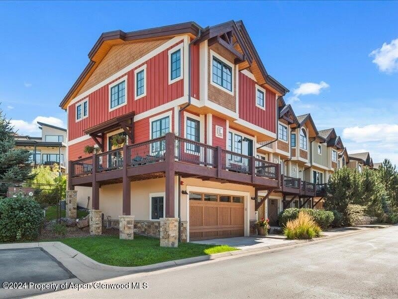 111 Juniper Trail – photo 1 of 32