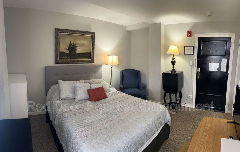 123 N Broad Street – photo 1 of 24