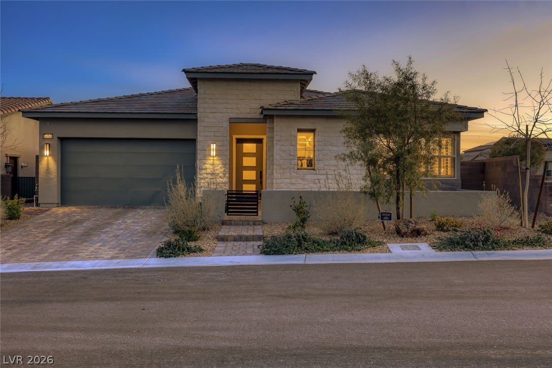 11729 Belorado Avenue – photo 1