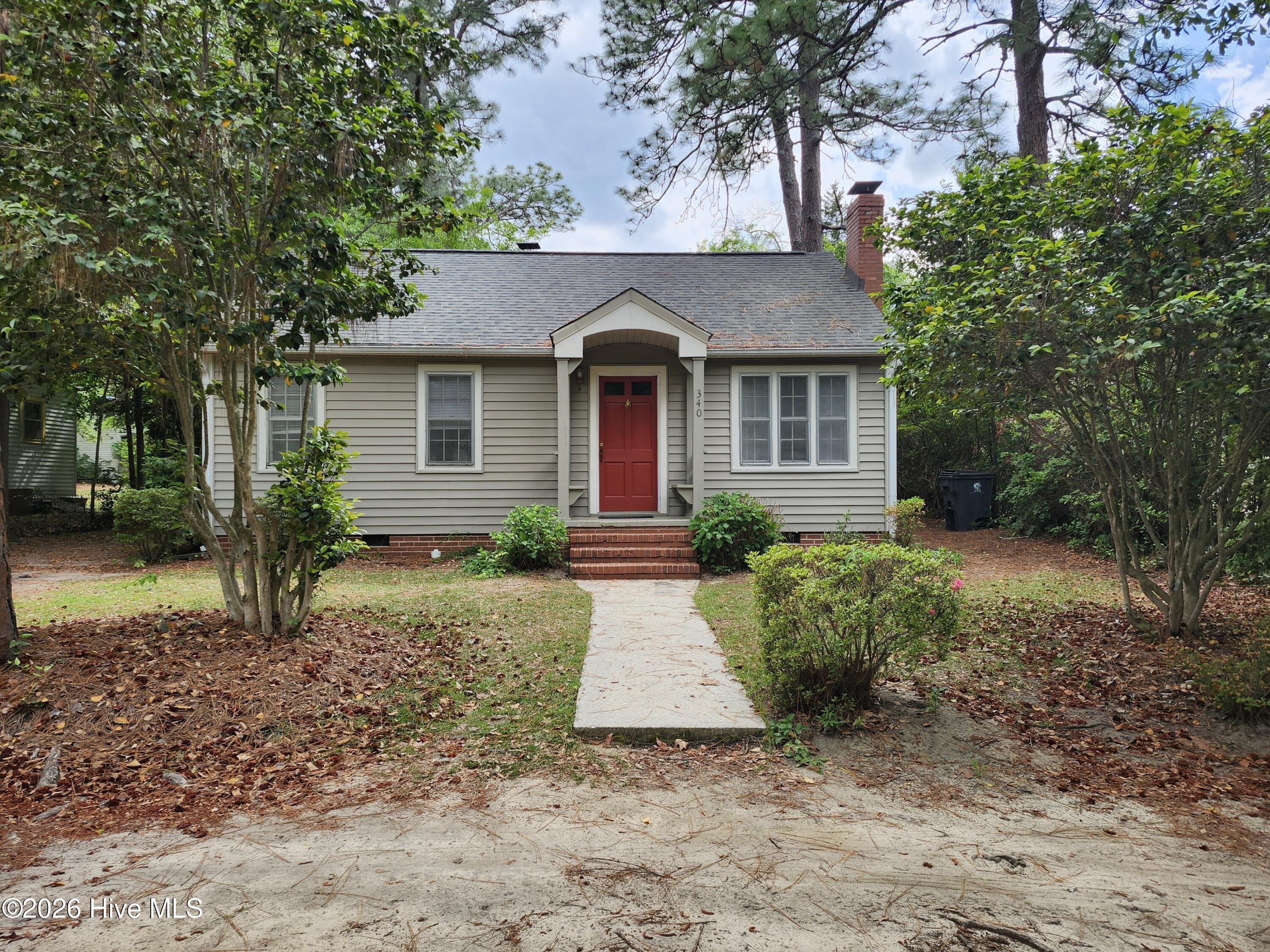 340 E Delaware Avenue – photo 1 of 198