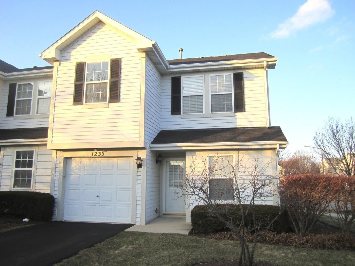 1235 WHISPERING HILLS Drive – photo 1