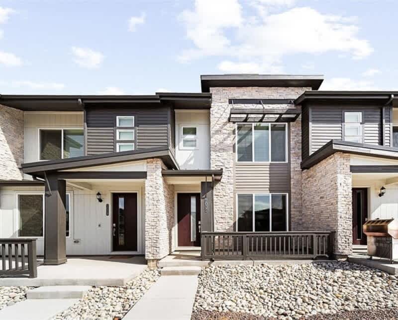 2037 S Vance Way – photo 1 of 18