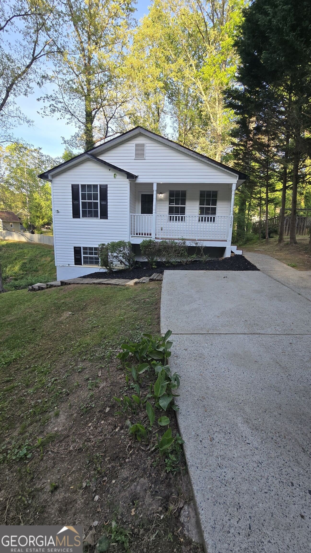 3025 Mangum Drive – photo 1 of 365