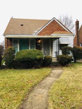 3 Bed 1.5 Bath NO SEC8 OPEN HOUSE SAT 8/29 2-4pm, SUN 8/30 12:30-2:30pm – photo 1