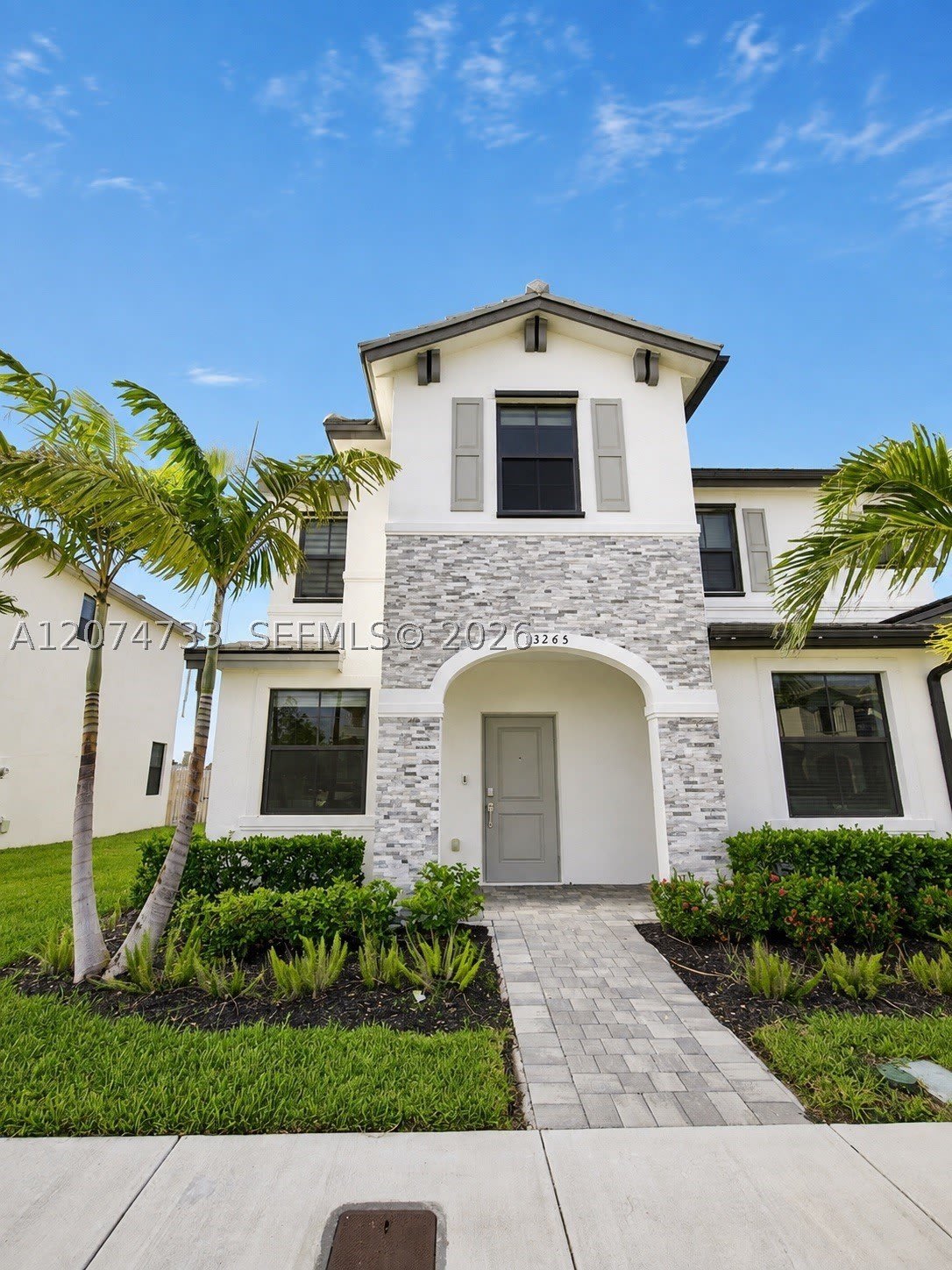 13265 SW 285th St – photo 1