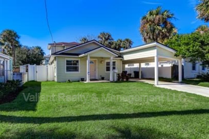 2110 3rd Street – photo 1 of 29