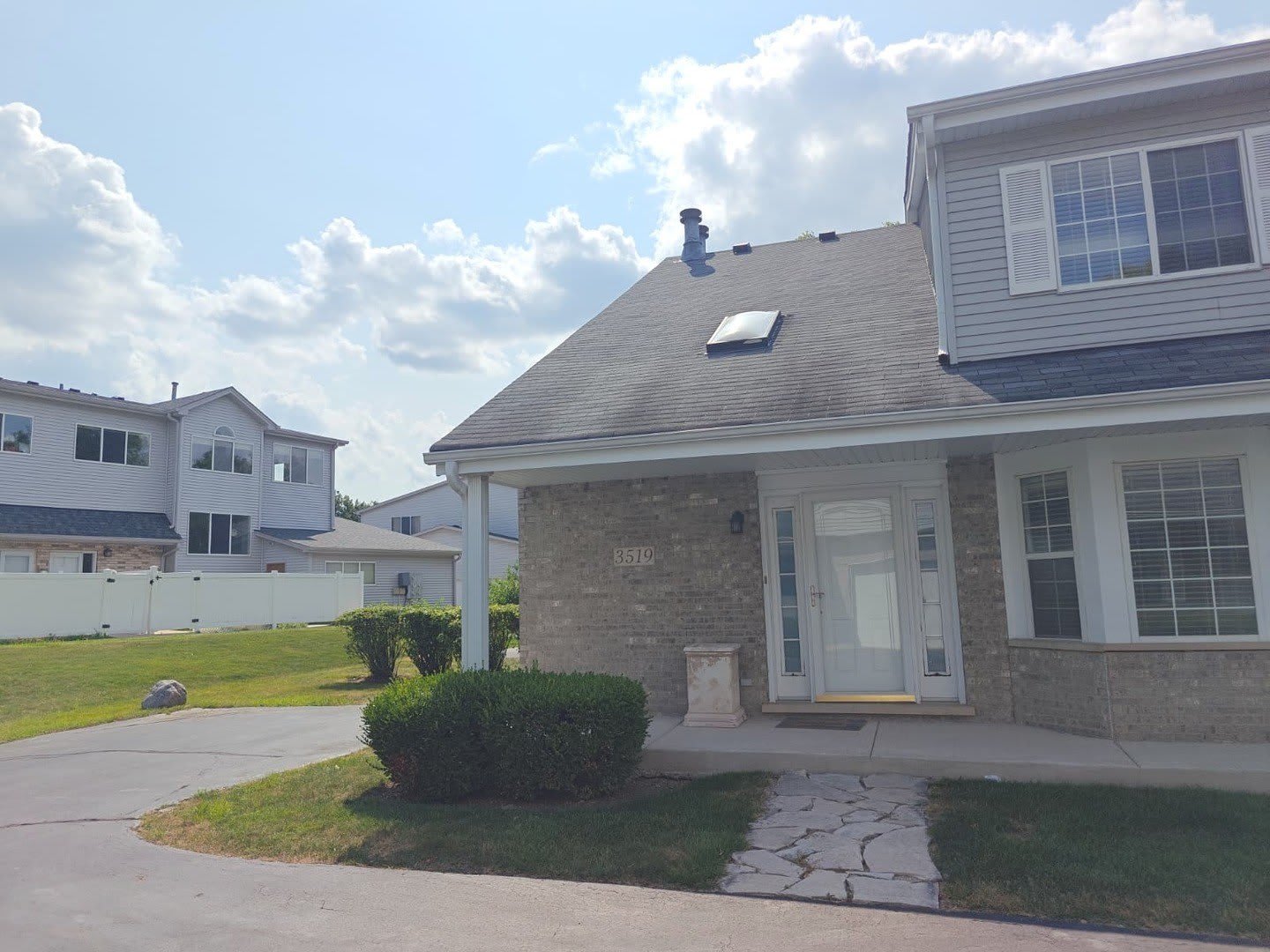 3519 Princeton Avenue – photo 1 of 246