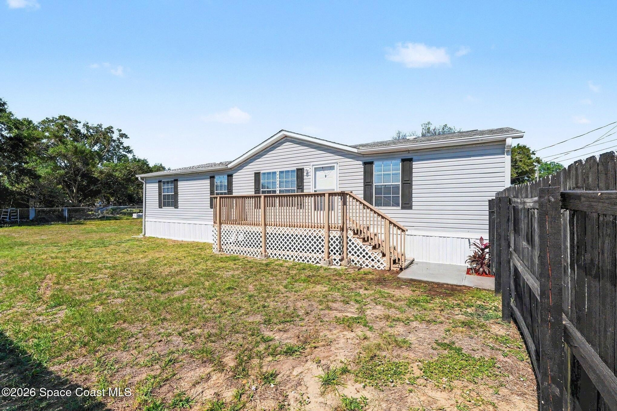 423 Brozman Lane – photo 1 of 17