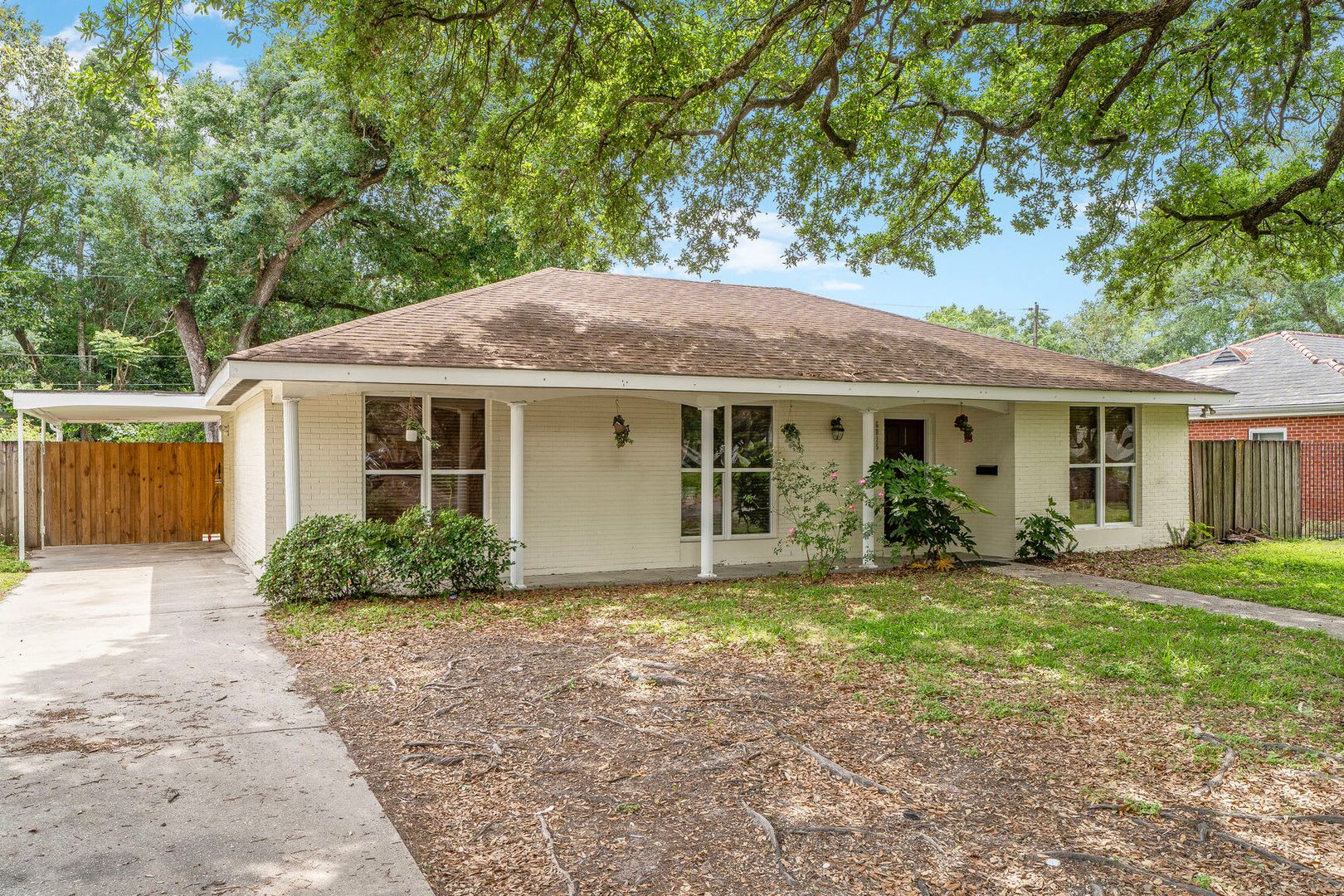 6015 Dover – photo 1