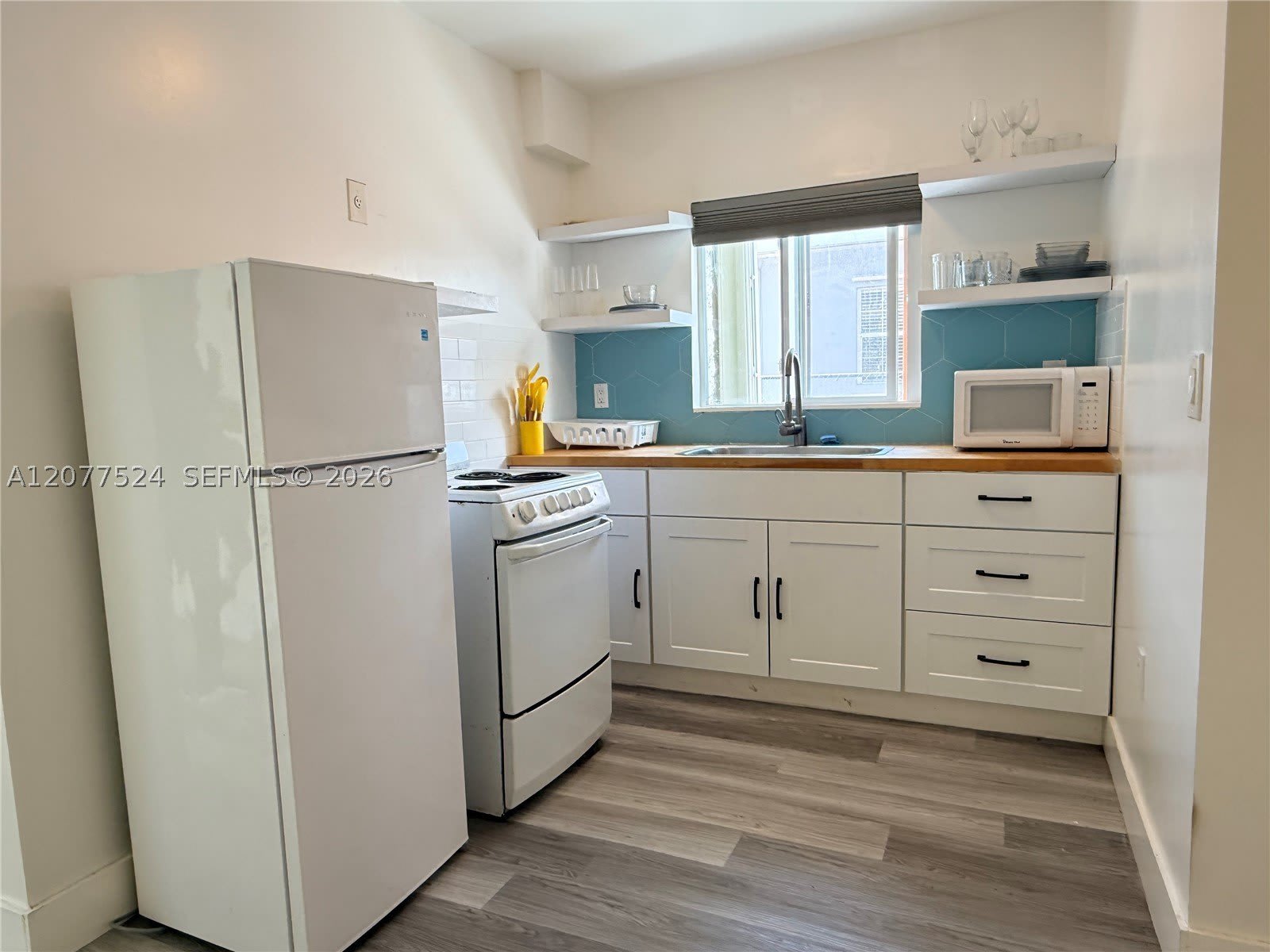 2630 SW 31st Pl – photo 1