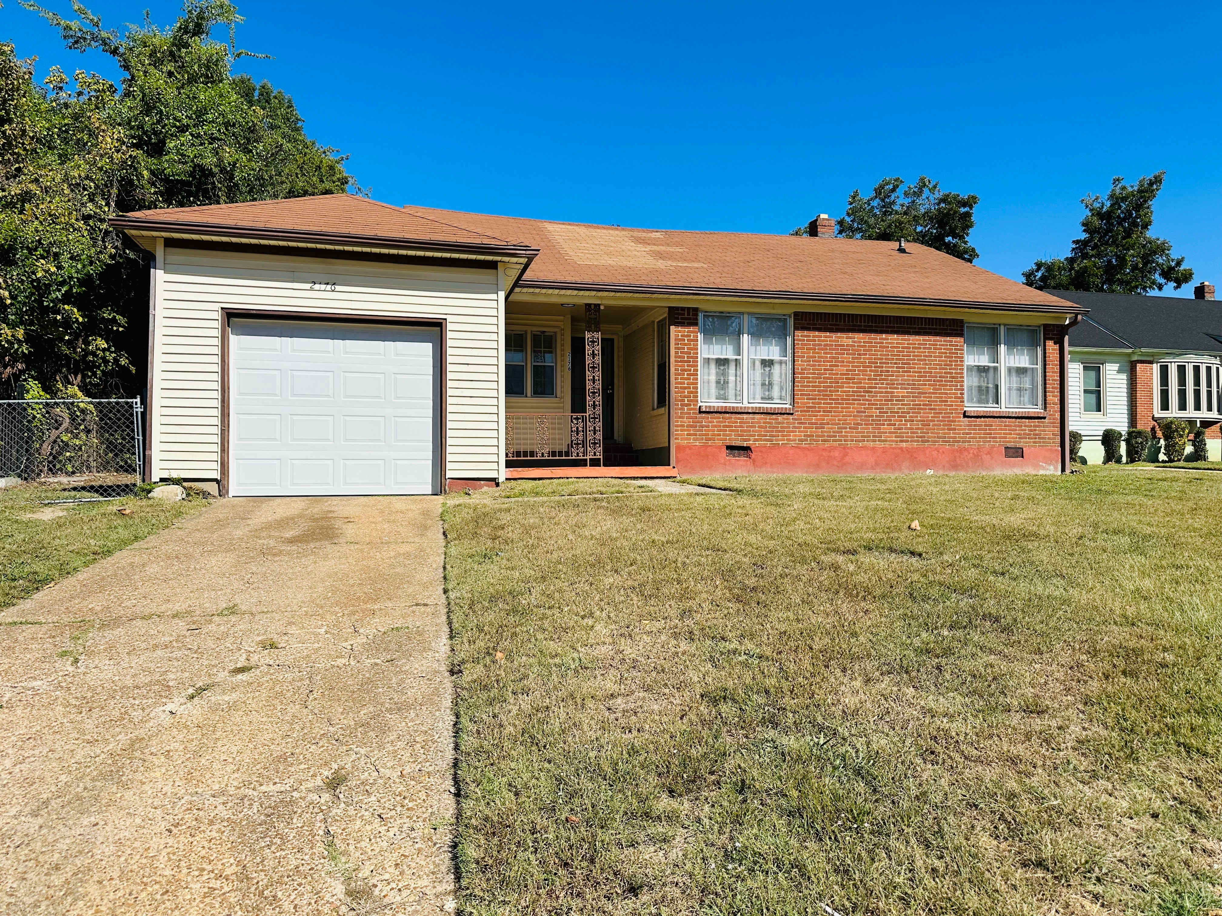 2176 Vollintine Ave – photo 1