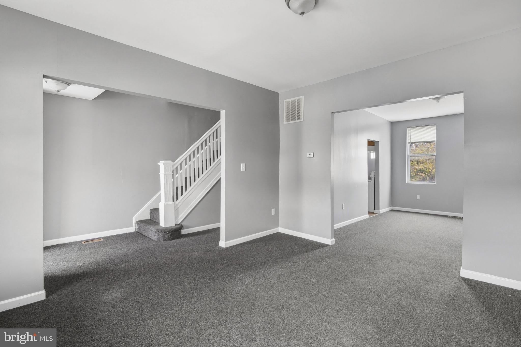 1209 DUKELAND Street – photo 1