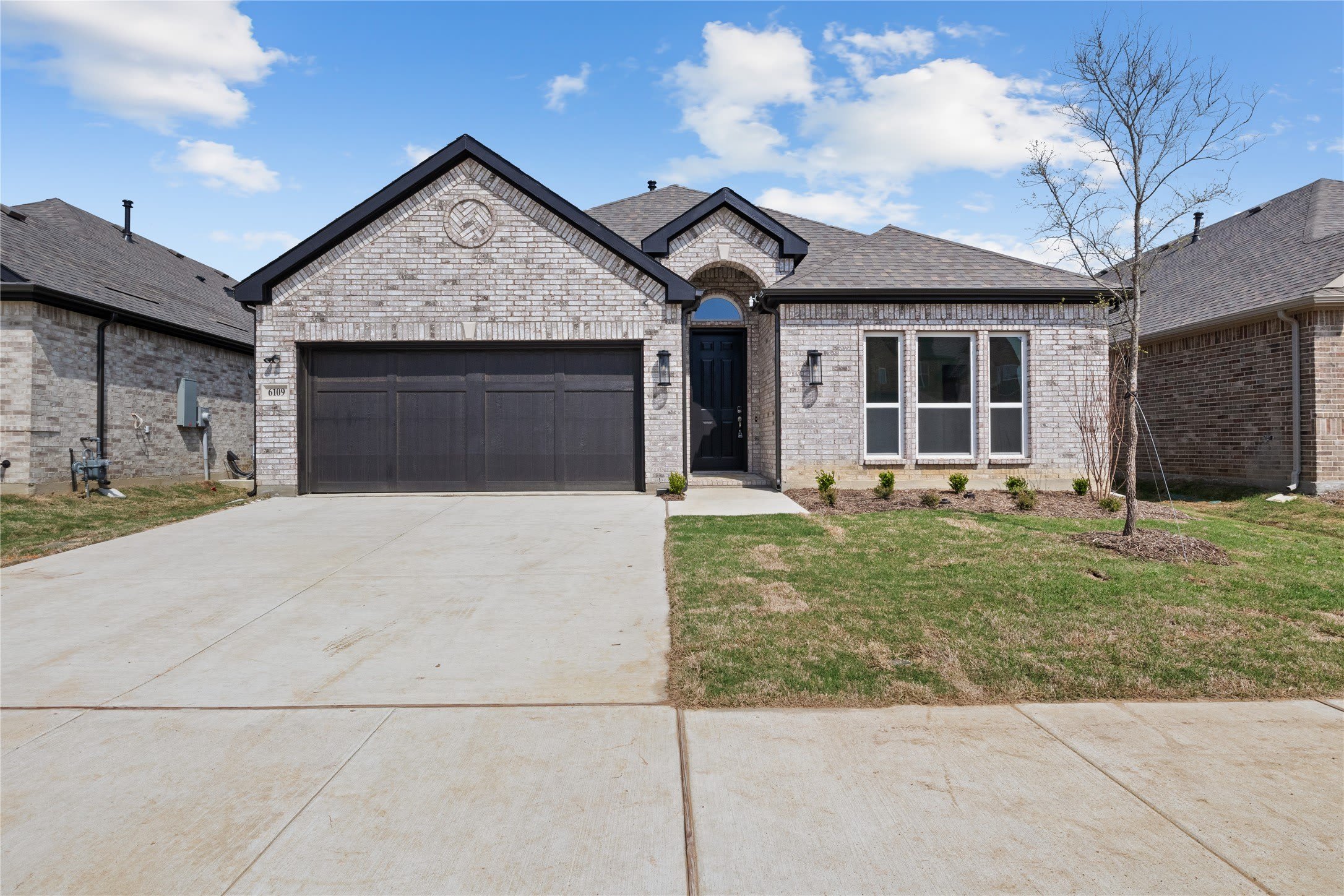 6109 White Creek Drive – photo 1